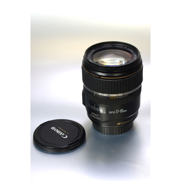 Canon EF-S 17-85mm f/4-5.6 IS USM 04
