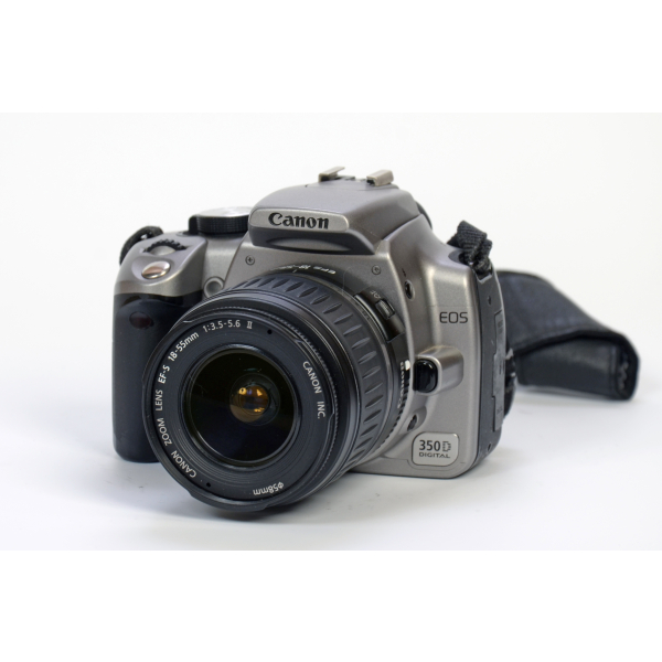 Canon EOS 350D + EF-S 18-55mm 03