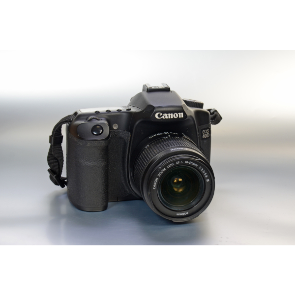 Canon EOS 40D + EF-S 18-55 03