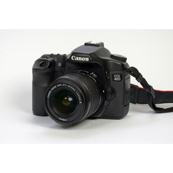 Canon EOS 40D + EF-S 18-55 03