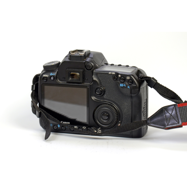 Canon EOS 40D + EF-S 18-55 05