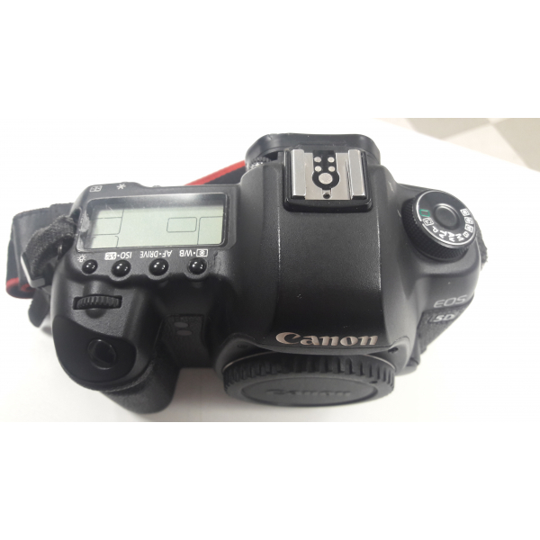 Canon EOS 5D Mark II váz 05