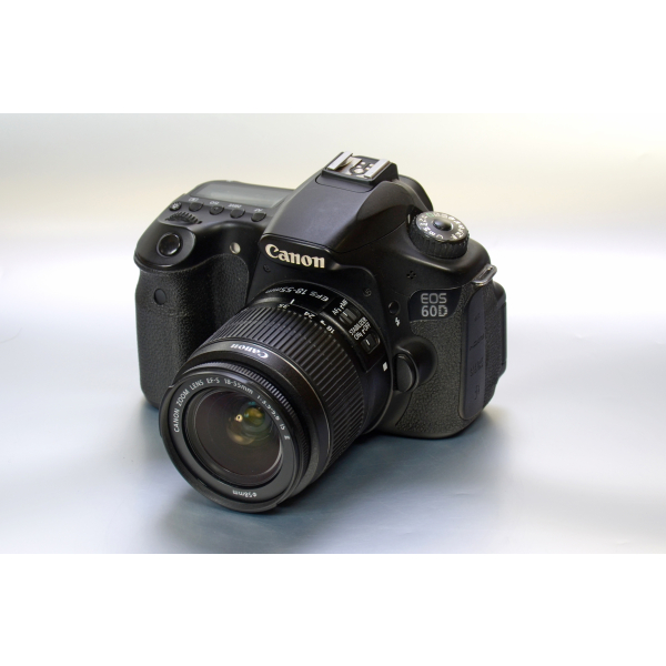 Canon EOS 60D + EF-S 18-55mm + EF 75-300mm 04