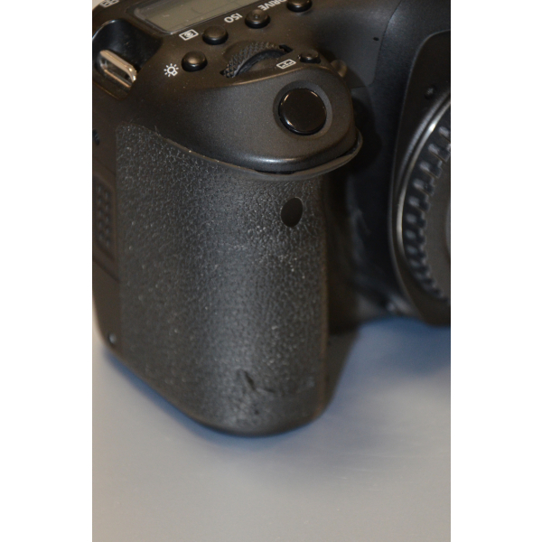 Canon EOS 90D váz használt 06