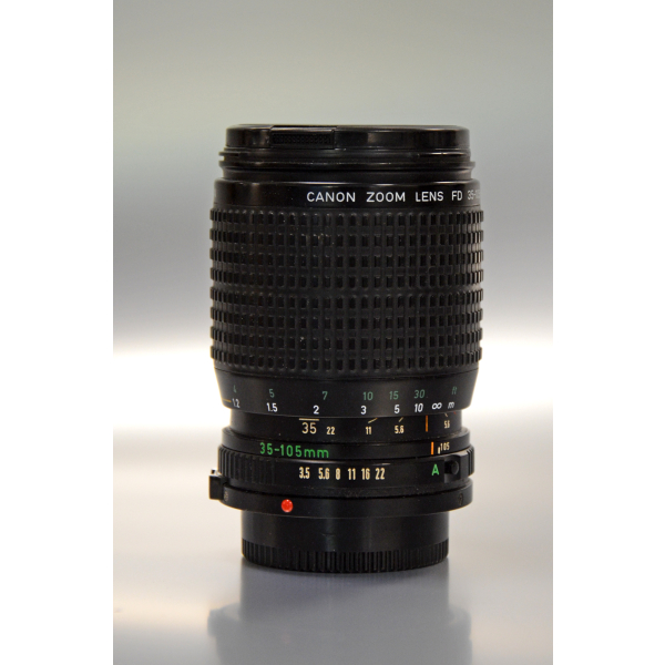 Canon FD 35-105 mm f/3.5-4.5 Macro Zoom objektív használt 03