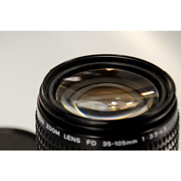 Canon FD 35-105 mm f/3.5-4.5 Macro Zoom objektív használt 05