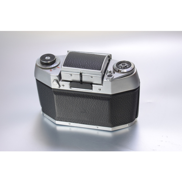 EXA 1a + Tessar 50mm f/2.8 05
