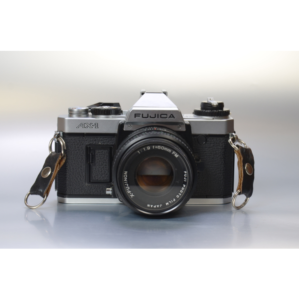 Fujica AX-1 + X-Fujinon 50mm f/1.9 04