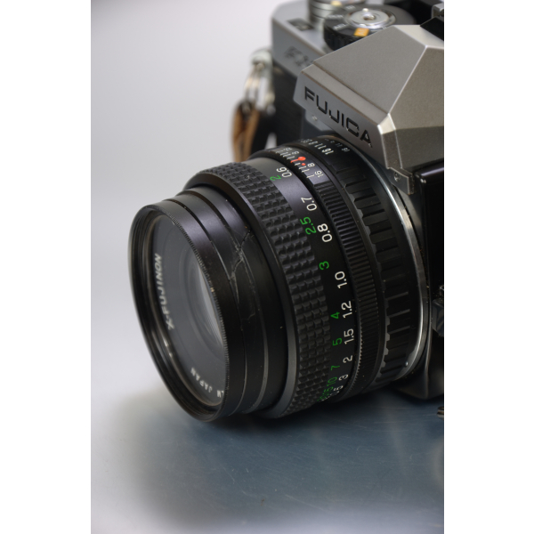 Fujica AX-1 + X-Fujinon 50mm f/1.9 06