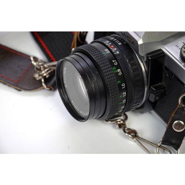 Fujica AX-1 + X-Fujinon 50mm f/1.9 06