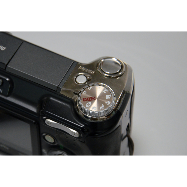 Fujifilm Finepix E-900 07