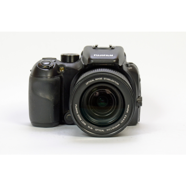 Fujifilm Finepix S100FS 05