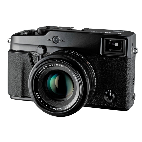 Fujifilm FinePix X-PRO 1 digitális fényképezőgép kit, 3 FUJINON optikával:  XF18, XF35 és XF60 mm 06