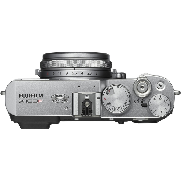 Fujifilm Finepix X100F digitális fényképezőgép 07