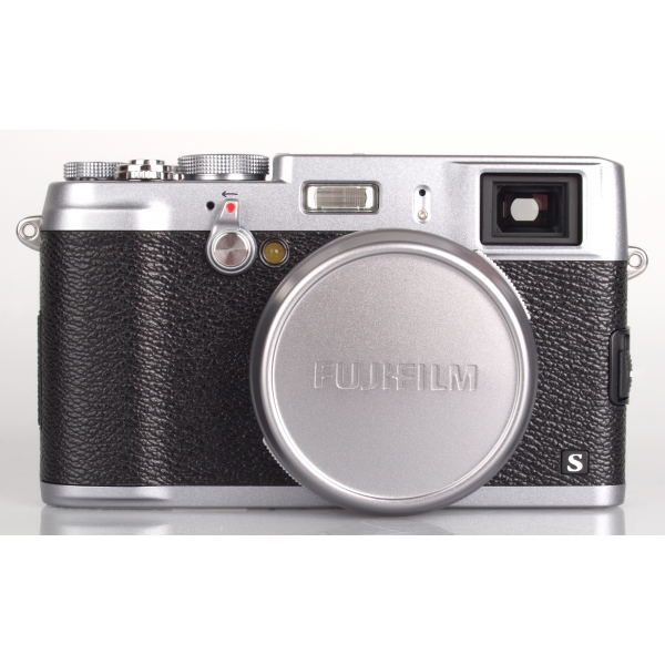 Fujifilm FinePix X100S digitális fényképezőgép 06
