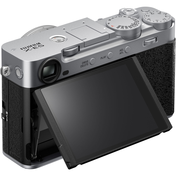Fujifilm X-E5 digitális fényképezőgép váz (ezüst) 07
