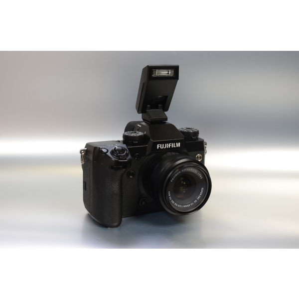 Fujifilm X-H1 + XC 15-45mm f/3.5-5.6 OIS PZ + vaku használt 06