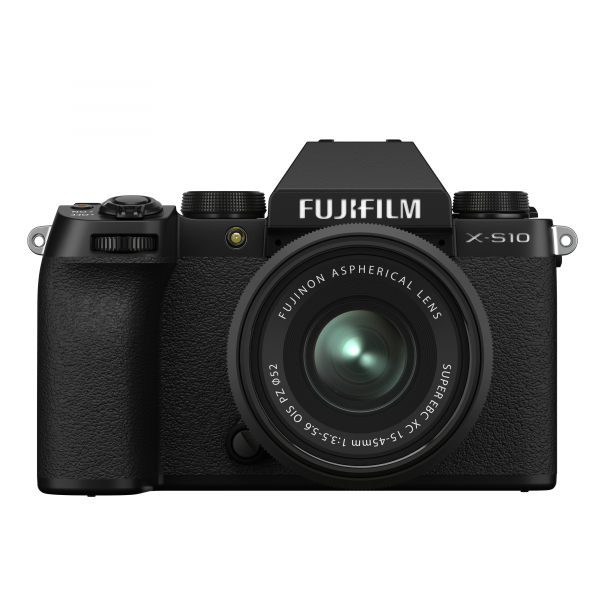 Fujifilm X-S10 digitális fényképezőgép +  Fujinon XC 15-45MM F/3.5-5.6 OIS PZ objektív +  Fujinon XF 55-200 mm f/3.5-4.8 R LM OIS objektív 04