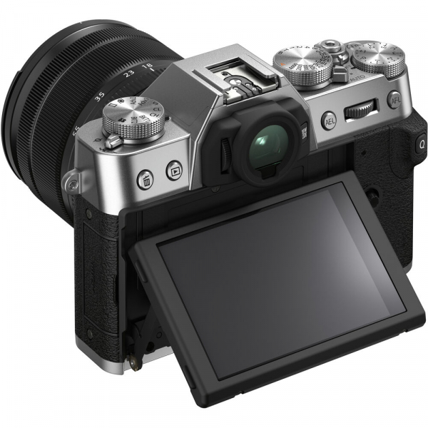Fujifilm X-T30 II digitális fényképezőgép + Fujinon  XF 18-55mm F2.8-4 R LM OIS objektív 21