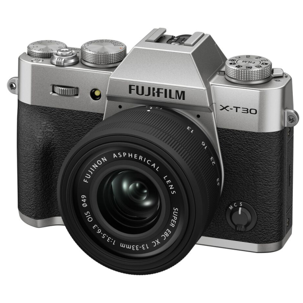 Fujifilm X-T30 III fényképezőgép + XC 13-33 mm f/3.5-6.3 OIS objektív- ezüst 03