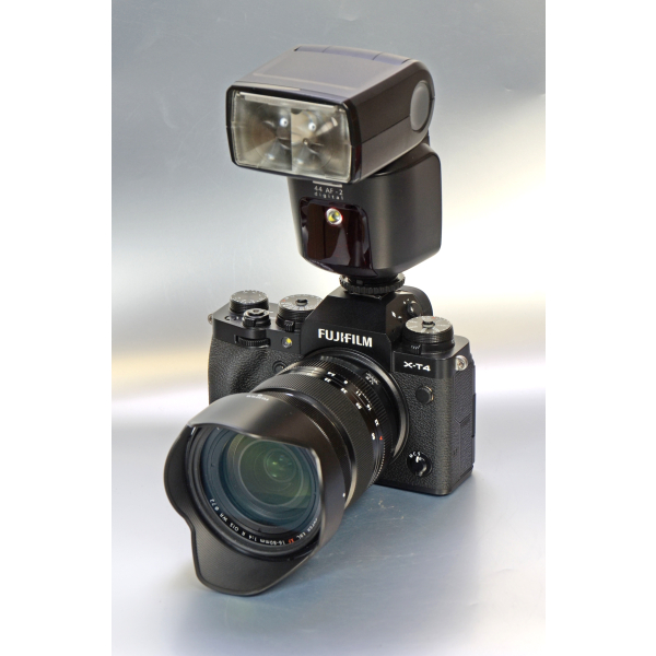 Fujifilm X-T4 digitális fényképezőgép + XF 16-80mm F4 R OIS WR használt 05