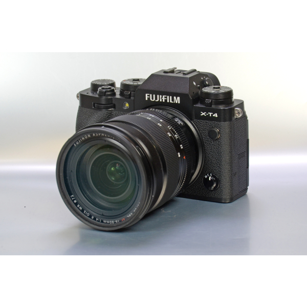 Fujifilm X-T4 digitális fényképezőgép + XF 16-80mm F4 R OIS WR használt 04