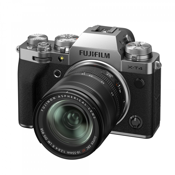 Fujifilm X-T4 digitális fényképezőgép XF 18-55mm F2.8-4 R LM OIS objektív + Fujifilm VG-XT4 markolat 11