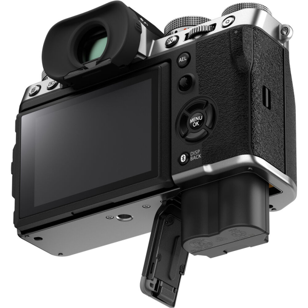 Fujifilm X-T5 digitális fényképezőgép váz + Fujinon XF 16-80mm F4 R OIS WR objektív - ezüst1 12