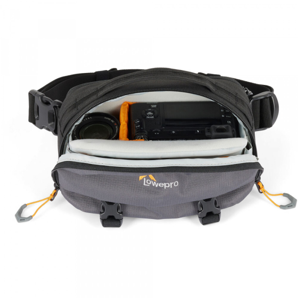 Lowepro Trekker Lite HP 100 sling táska (Green Line) 06