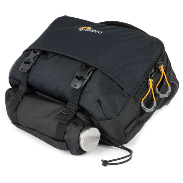 Lowepro Trekker Lite SLX 120 sling táska (Green Line) 10