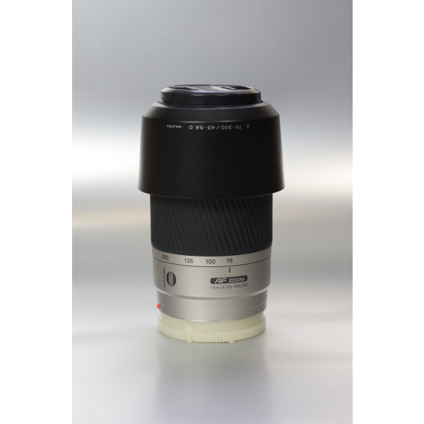 Minolta AF Zoom 75-300mm f/4.5-5.6 03