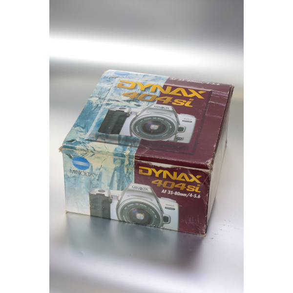 Minolta Dynax 404si + 35-80mm f/4-5.6 06