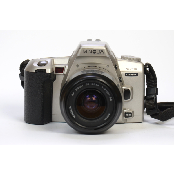 Minolta Dynax 404si + 35-80mm f/4-5.6 04