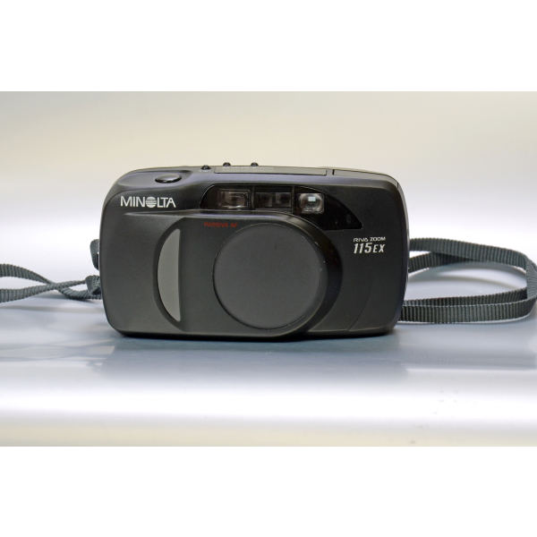 Minolta Riva Zoom 115EX 06