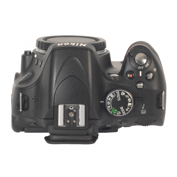 Nikon D5100 digitális fényképezőgép váz 05