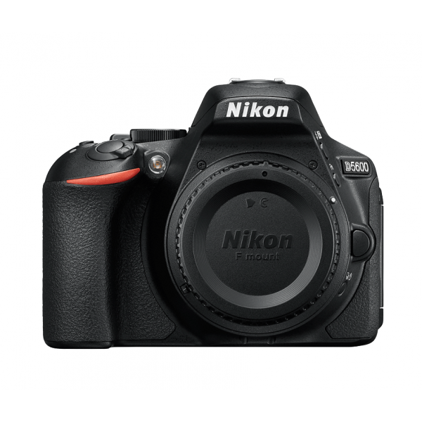 Nikon D5600 digitális fényképezőgép (3év) + AF-S DX NIKKOR 18-105mm f/3.5-5.6G ED VR objektív 05