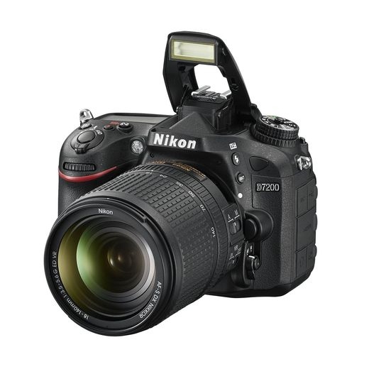 Nikon D7200 digitális fényképezőgép (3év) + AF-S DX NIKKOR 18–140mm f/3.5–5.6G ED VR (1év) objektív 09