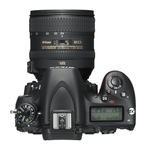 Nikon D750 digitális fényképezőgép (3év) + AF-S NIKKOR 24-85mm-es (1év) objektív 05