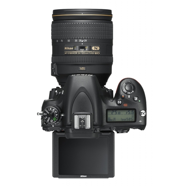 Nikon D750 digitális fényképezőgép (3év) + AF-S NIKKOR 24-85mm-es (1év) objektív 10