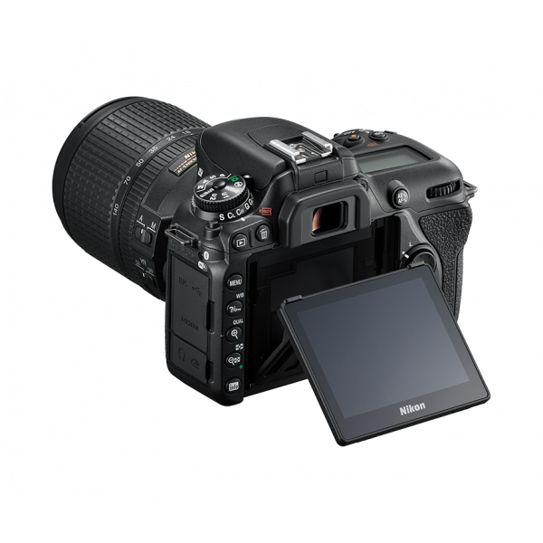 Nikon D7500 digitális fényképezőgép (3év) + AF-S DX NIKKOR 18-140 ED VR (1év) objektívvel 07