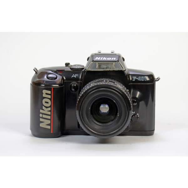 Nikon F-401X + AF Nikkor 35-80mm f/4-5.6 04