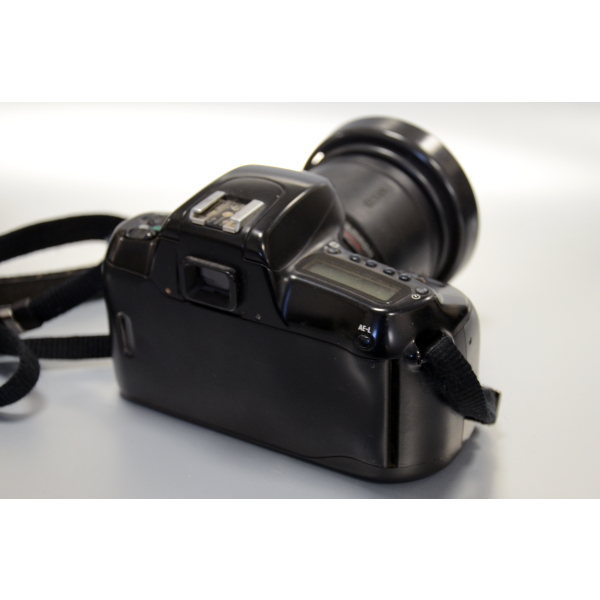 Nikon F50 + Tamron 28-200mm + Sunpak B3600 DX 05