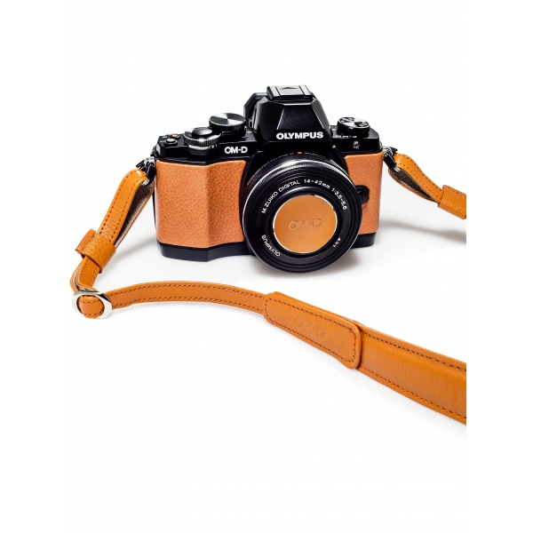 Olympus OM-D E-M10 digitális fényképezőgép Limited Edition Kit, E-M10 váz és 14-42mm EZ objektívvel 04