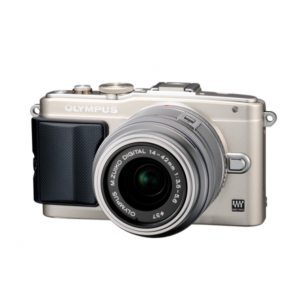 Olympus Pen E-PL6 digitális fényképezőgép 1442 kit, E-PL6 váz és 14‑42mm II R objektívvel 17