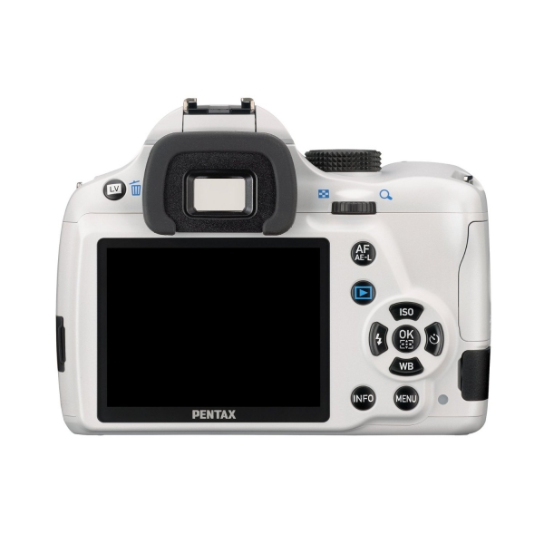 Pentax K-50 digitális fényképezőgép kit, smc DA-L 18-55 mm AL WR objektívvel 08