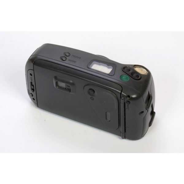 Pentax Zoom 90WR 05