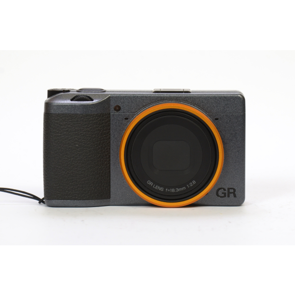 Ricoh GR III Street Edition 06