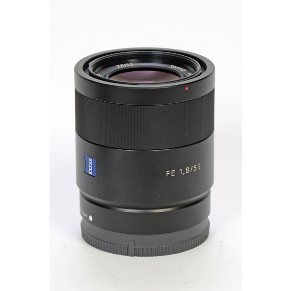 Sony FE 55mm F1.8 Zeiss Sonnar T* 03