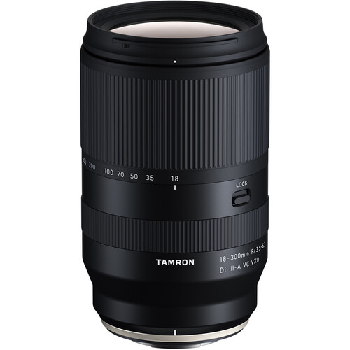 Tamron 18-300mm f/3.5-6.3 Di III-A VC VXD objektív Fujifilm X fényképezőgépekhez 03