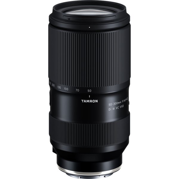 Tamron 50-300mm f/4.5-6.3 Di III VC VXD objektív Sony fényképezőgépekhez 03